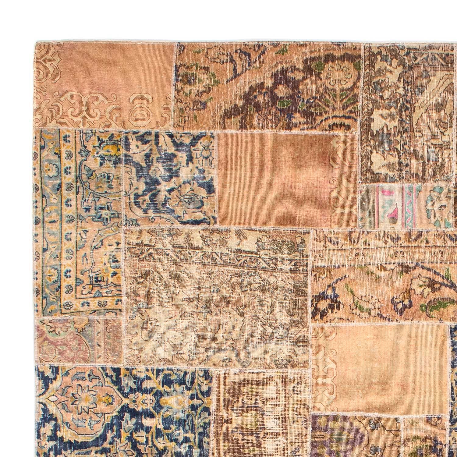 Alfombra de patchwork - 304 x 242 cm - multicolor